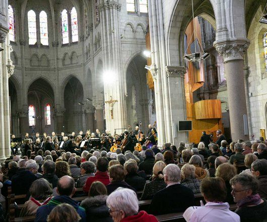 Concert de musique classique dans une église