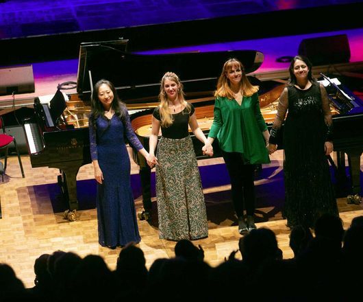 Salutations de pianistes à la fin du concert