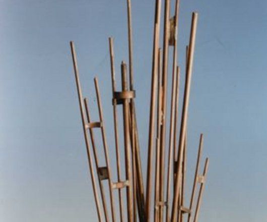 Maquette de la sculpture en cuivre du ferronnier d’art Jousse pour le lycée Marguerite Yourcenar du Mans (1990).