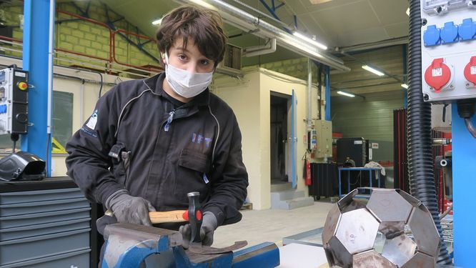 étudiant de l'école de production régionale à Cholet