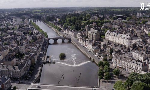 Les Pays de la Loire confinés - (épisode 5/5) Laval