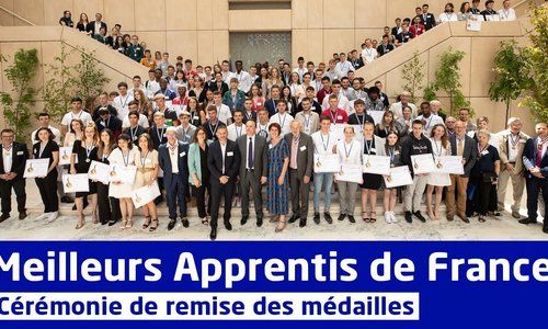 Cérémonie de remise des médailles « Un des meilleurs apprentis de France » à l'Hôtel de Région