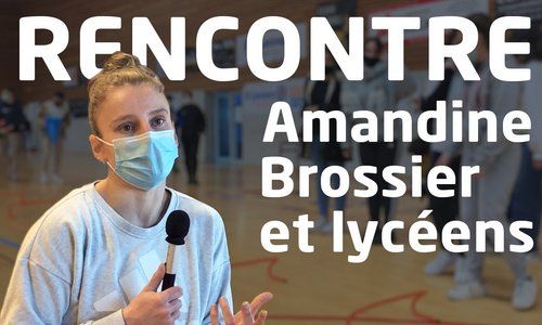 Action éducative ligérienne : l'athlète championne de France, Amandine Brossier, à Segré (49)