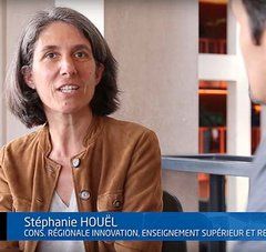 capture d'écran de l'interview vidéo de Stéphanie Houel
